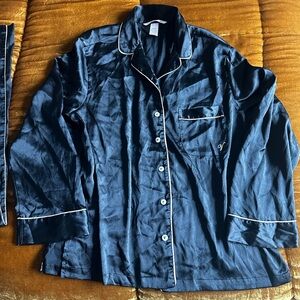 Victorias secret XS black satin pajama set